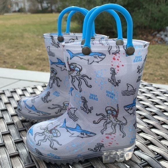 Zac & EVAN Toddler Rain Boots - Picture 7 of 17